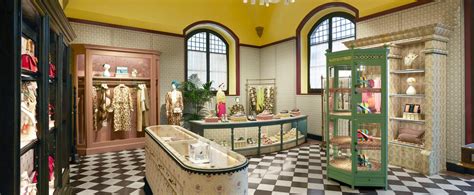 firenze gucci store|Gucci garden boutique florence.